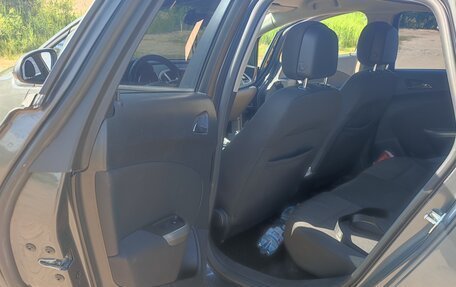 Opel Astra J, 2011 год, 640 000 рублей, 24 фотография