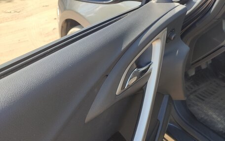 Opel Astra J, 2011 год, 640 000 рублей, 27 фотография