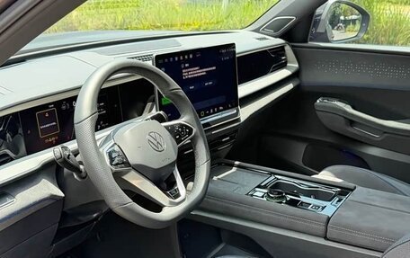 Volkswagen Teramont, 2026 год, 5 300 000 рублей, 13 фотография