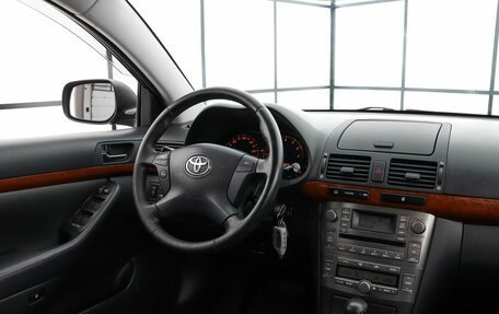 Toyota Avensis III рестайлинг, 2007 год, 1 050 000 рублей, 7 фотография