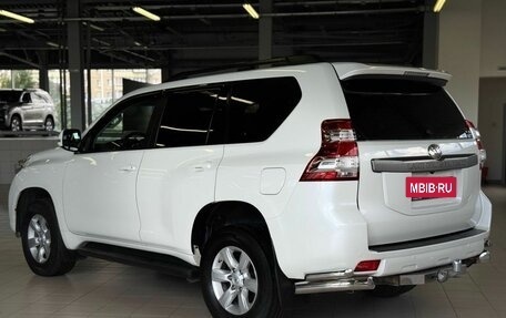 Toyota Land Cruiser Prado 150 рестайлинг 2, 2015 год, 3 370 000 рублей, 13 фотография
