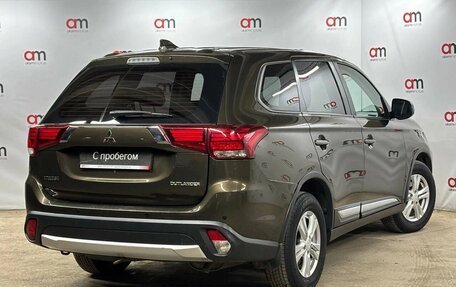 Mitsubishi Outlander III рестайлинг 3, 2018 год, 1 699 000 рублей, 4 фотография