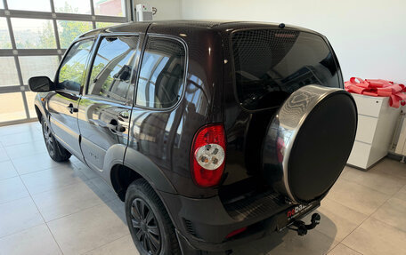 Chevrolet Niva I рестайлинг, 2010 год, 560 000 рублей, 4 фотография