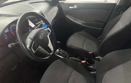 Hyundai Solaris II рестайлинг, 2012 год, 699 000 рублей, 10 фотография