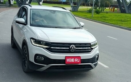 Volkswagen T-Cross I, 2021 год, 1 550 000 рублей, 3 фотография