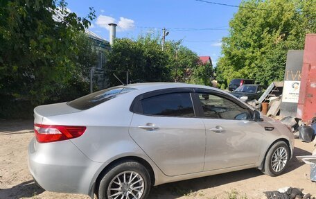 KIA Rio III рестайлинг, 2013 год, 880 000 рублей, 3 фотография
