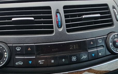 Mercedes-Benz E-Класс, 2002 год, 890 000 рублей, 8 фотография