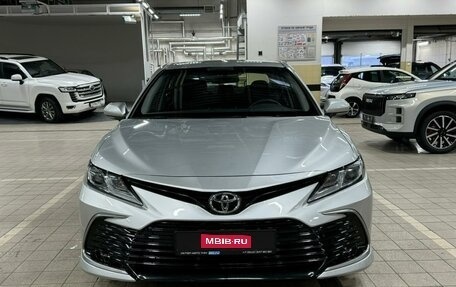 Toyota Camry, 2021 год, 2 700 000 рублей, 1 фотография