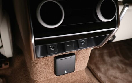 Land Rover Range Rover IV рестайлинг, 2024 год, 26 000 000 рублей, 26 фотография