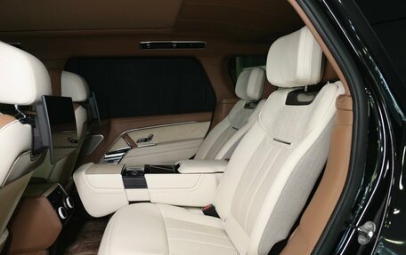Land Rover Range Rover IV рестайлинг, 2024 год, 26 000 000 рублей, 32 фотография