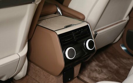 Land Rover Range Rover IV рестайлинг, 2024 год, 26 000 000 рублей, 34 фотография
