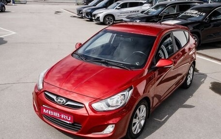 Hyundai Solaris II рестайлинг, 2013 год, 889 000 рублей, 4 фотография