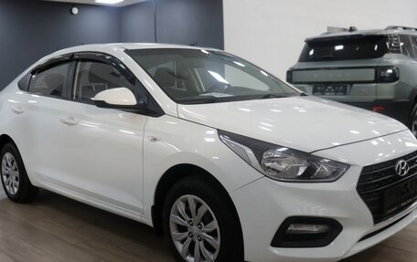 Hyundai Solaris II рестайлинг, 2019 год, 1 230 000 рублей, 2 фотография