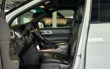 Ford Explorer VI, 2014 год, 1 875 000 рублей, 14 фотография