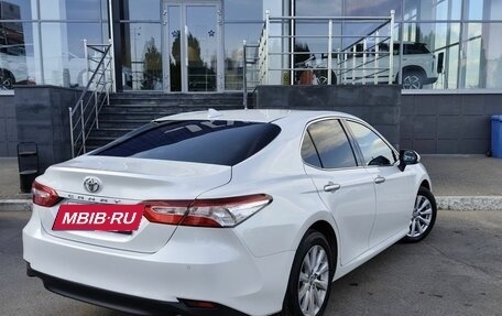 Toyota Camry, 2020 год, 2 650 000 рублей, 5 фотография