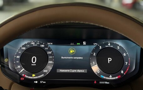 Land Rover Range Rover IV рестайлинг, 2025 год, 29 990 000 рублей, 32 фотография