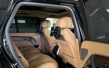 Land Rover Range Rover IV рестайлинг, 2025 год, 29 990 000 рублей, 39 фотография