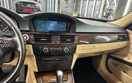 BMW 3 серия, 2007 год, 1 030 000 рублей, 9 фотография