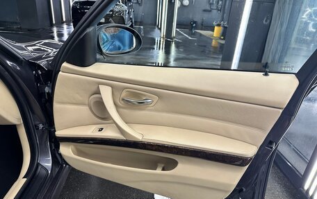 BMW 3 серия, 2007 год, 1 030 000 рублей, 16 фотография