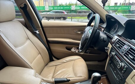 BMW 3 серия, 2007 год, 1 030 000 рублей, 17 фотография
