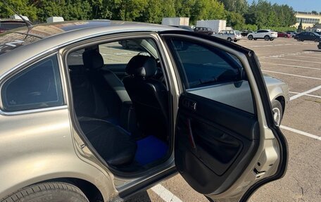 Volkswagen Passat B5+ рестайлинг, 2004 год, 385 000 рублей, 18 фотография