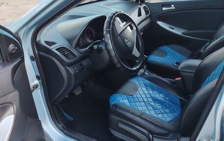 Hyundai Solaris II рестайлинг, 2013 год, 520 000 рублей, 15 фотография