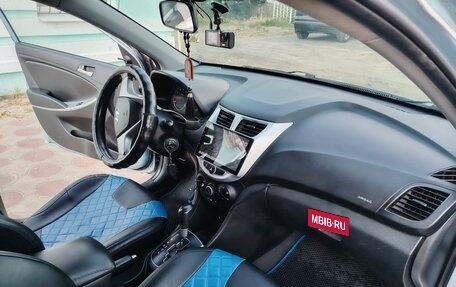Hyundai Solaris II рестайлинг, 2013 год, 520 000 рублей, 9 фотография
