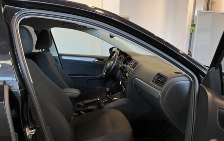 Volkswagen Jetta VI, 2015 год, 1 470 000 рублей, 27 фотография