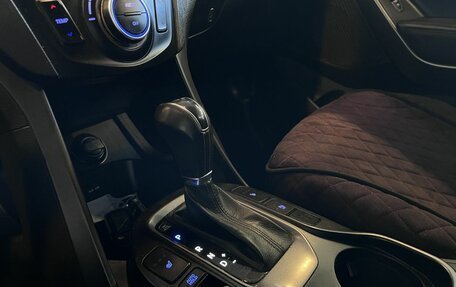 Hyundai Santa Fe III рестайлинг, 2012 год, 1 470 000 рублей, 30 фотография