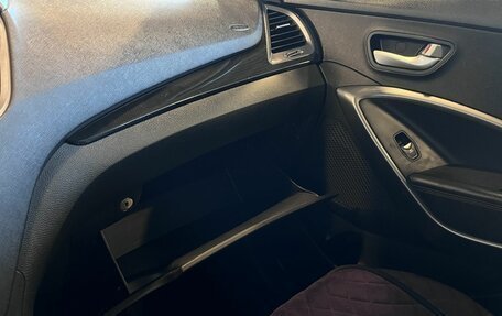 Hyundai Santa Fe III рестайлинг, 2012 год, 1 470 000 рублей, 29 фотография