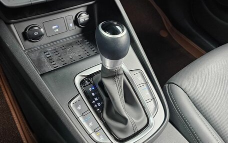 Hyundai Kona, 2023 год, 2 120 000 рублей, 9 фотография