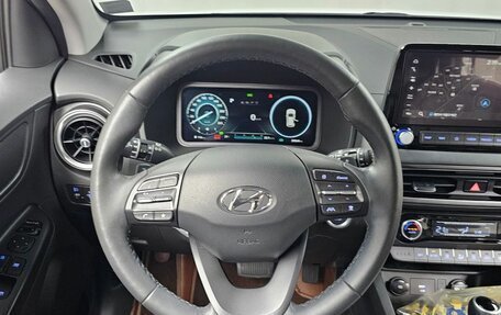 Hyundai Kona, 2023 год, 2 120 000 рублей, 13 фотография
