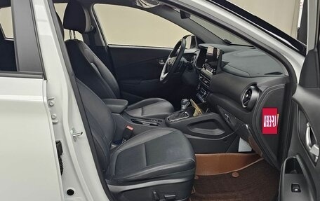 Hyundai Kona, 2023 год, 2 120 000 рублей, 26 фотография