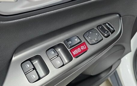Hyundai Kona, 2023 год, 2 120 000 рублей, 28 фотография