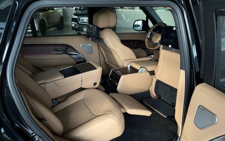 Land Rover Range Rover IV рестайлинг, 2025 год, 30 500 000 рублей, 21 фотография