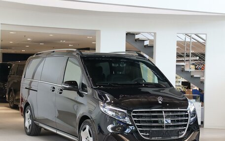 Mercedes-Benz V-Класс, 2026 год, 13 600 000 рублей, 2 фотография