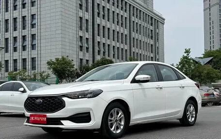 Ford Escort, 2021 год, 890 010 рублей, 3 фотография