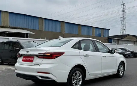 Ford Escort, 2021 год, 890 010 рублей, 4 фотография