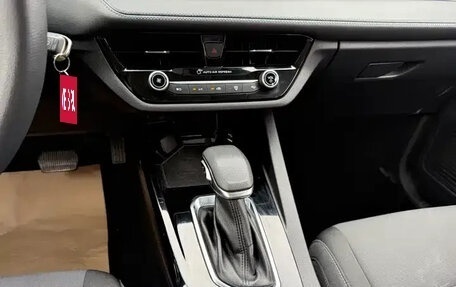 Ford Escort, 2021 год, 890 010 рублей, 18 фотография