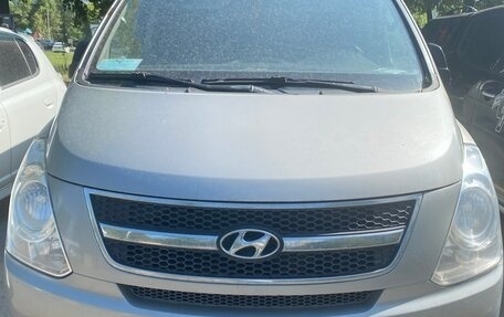 Hyundai Grand Starex Grand Starex I рестайлинг 2, 2012 год, 1 200 000 рублей, 1 фотография