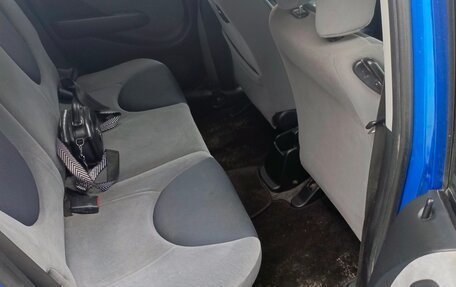 Honda Fit III, 2002 год, 250 000 рублей, 7 фотография