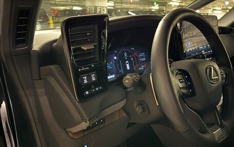 Lexus LM, 2025 год, 17 690 000 рублей, 27 фотография