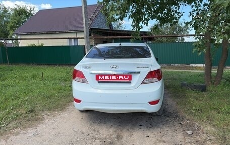 Hyundai Solaris II рестайлинг, 2013 год, 650 000 рублей, 3 фотография