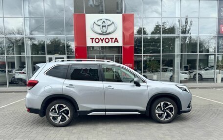 Subaru Forester, 2023 год, 4 830 000 рублей, 4 фотография