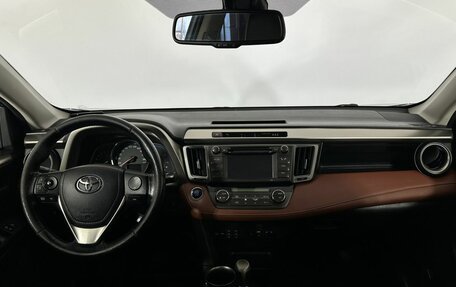 Toyota RAV4, 2013 год, 1 650 000 рублей, 7 фотография