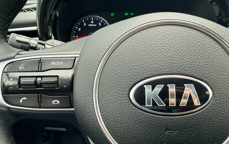 KIA K5, 2021 год, 2 350 000 рублей, 15 фотография