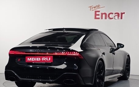 Audi RS 7, 2024 год, 19 925 000 рублей, 4 фотография