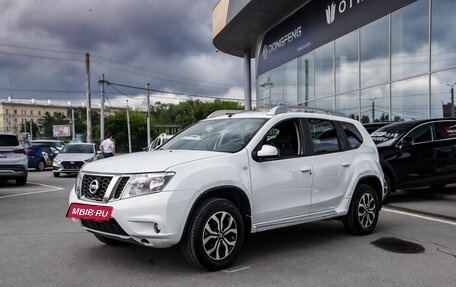 Nissan Terrano III, 2016 год, 1 280 000 рублей, 2 фотография