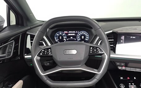 Audi Q4 e-tron, 2025 год, 4 990 000 рублей, 11 фотография