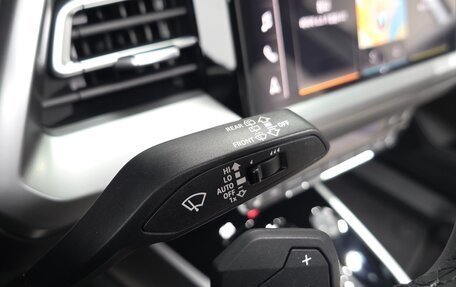 Audi Q4 e-tron, 2025 год, 4 990 000 рублей, 12 фотография